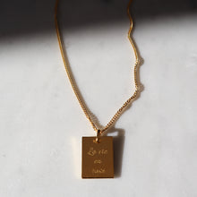 Load image into Gallery viewer, La Vie en Rose Necklace
