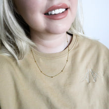 Load image into Gallery viewer, Tiny Necklace